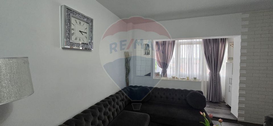4 room Apartment for sale, Central area