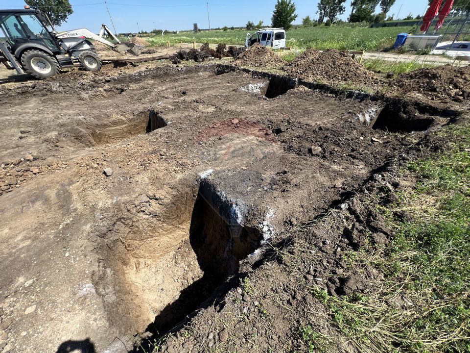 Red house 118sqm | Land 625sqm | Irish Green Stefanestii de Jos