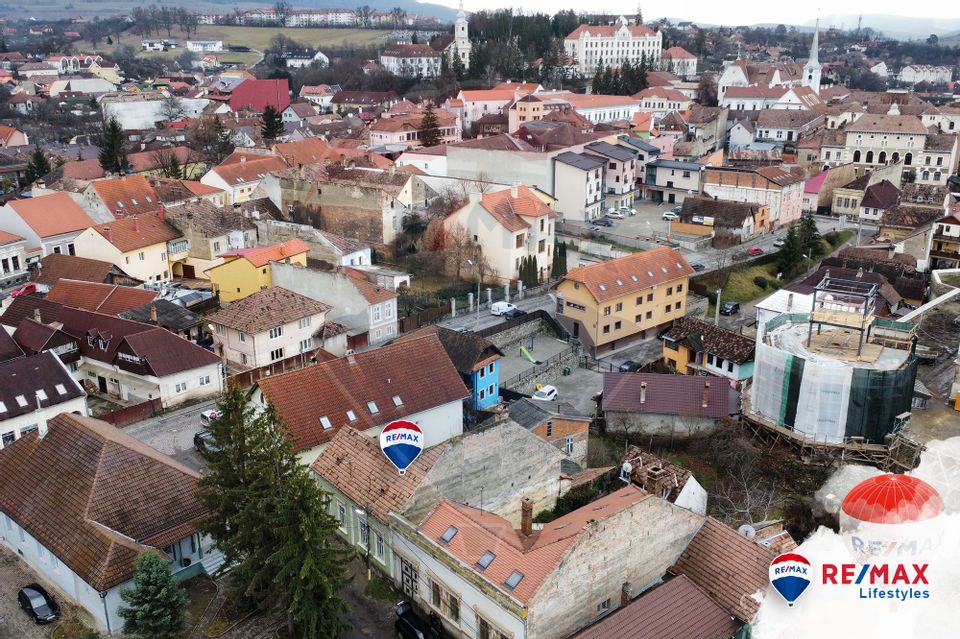 Casă / Vilă în zona Ultra Centrală Odorheiu secuiesc