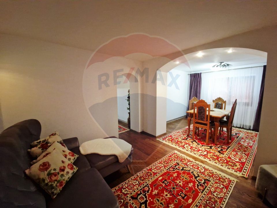 Casă 4 camere, 363 mp teren, Filiasi,