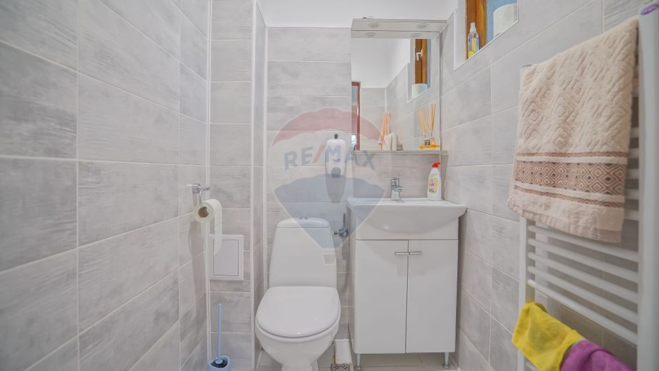 Casa multifunctionala, locuinta si destinatie comerciala Scriitorilor