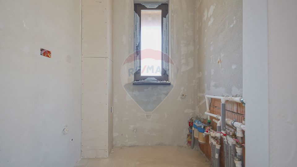 Comision 0 %! Casă de vânzare, Sânpetru!