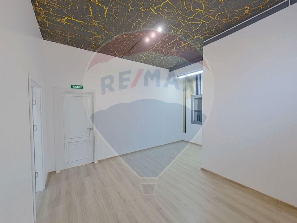 145sq.m Office Space for rent