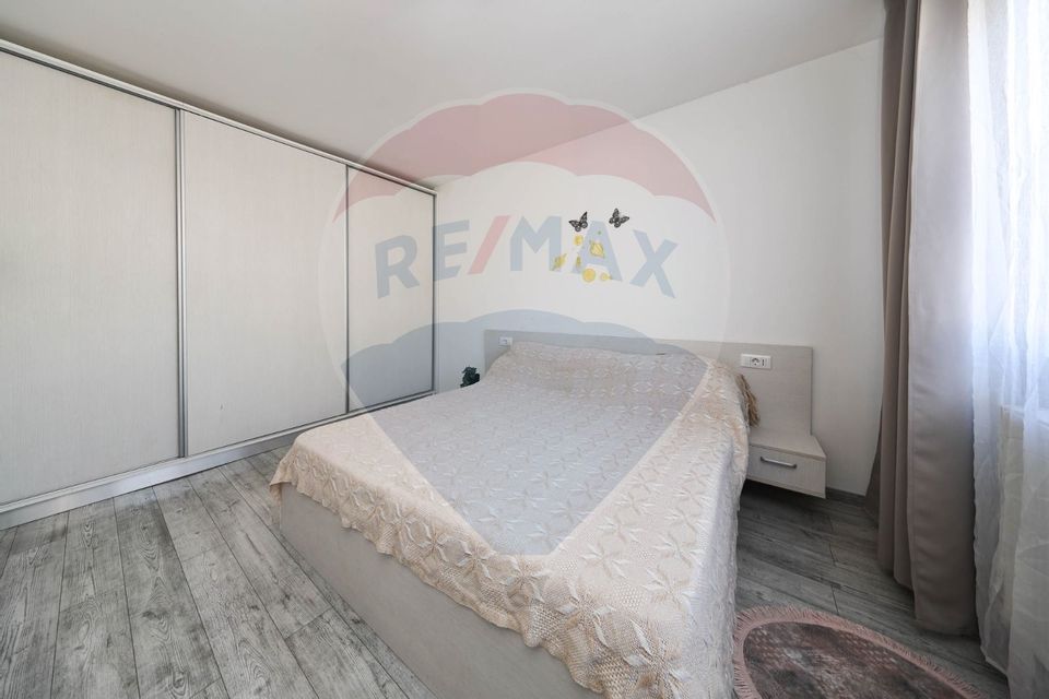 5 room House / Villa for sale