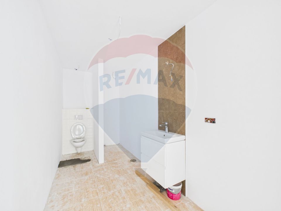 65sq.m Commercial Space for rent, Floreasca area