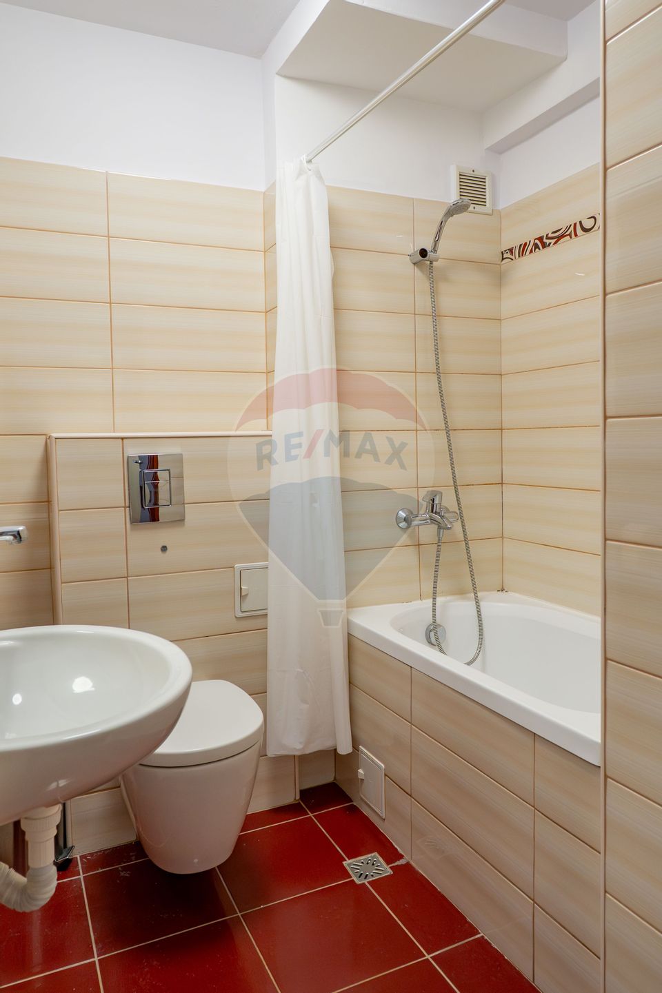 2 room Apartment for rent, P-ta Universitatii area