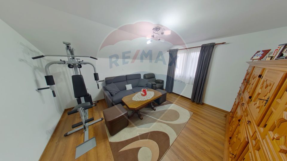 5 room House / Villa for sale, Central area