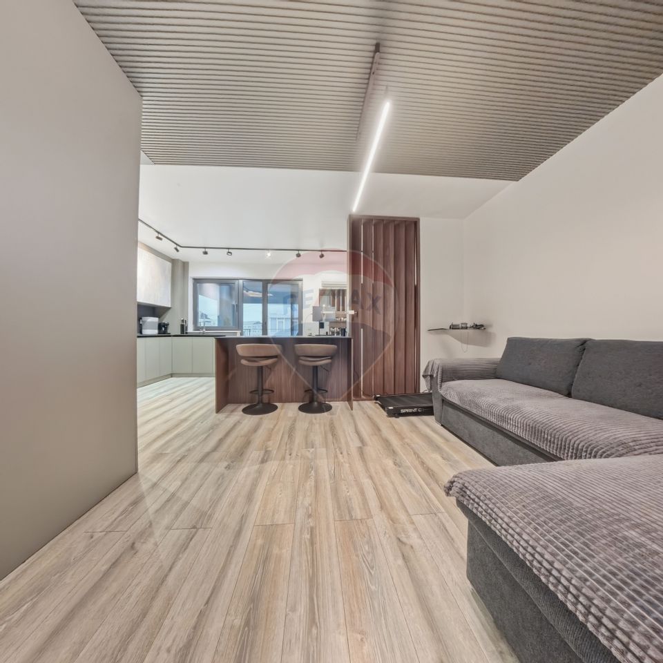 3 room Apartment for sale, Mioritei area