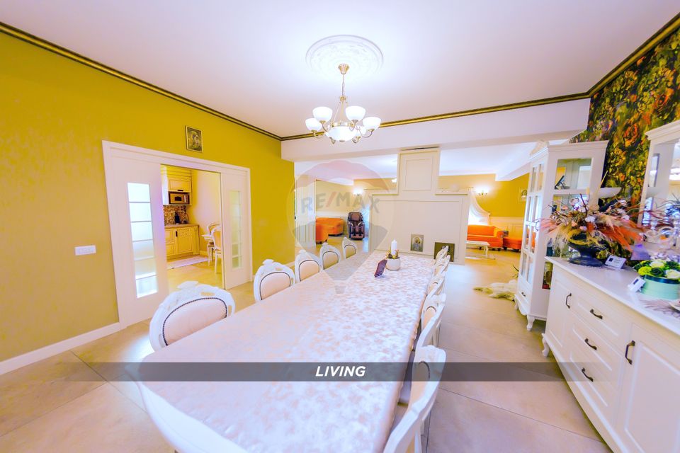 DE VANZARE Casa de Familie cu Piscina si Mult Spatiu Exterior