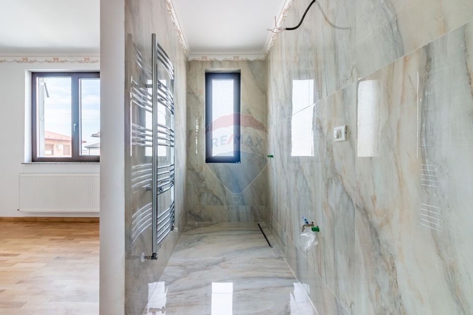 Duplex house for sale Chitila 5 rooms / land 348 sqm