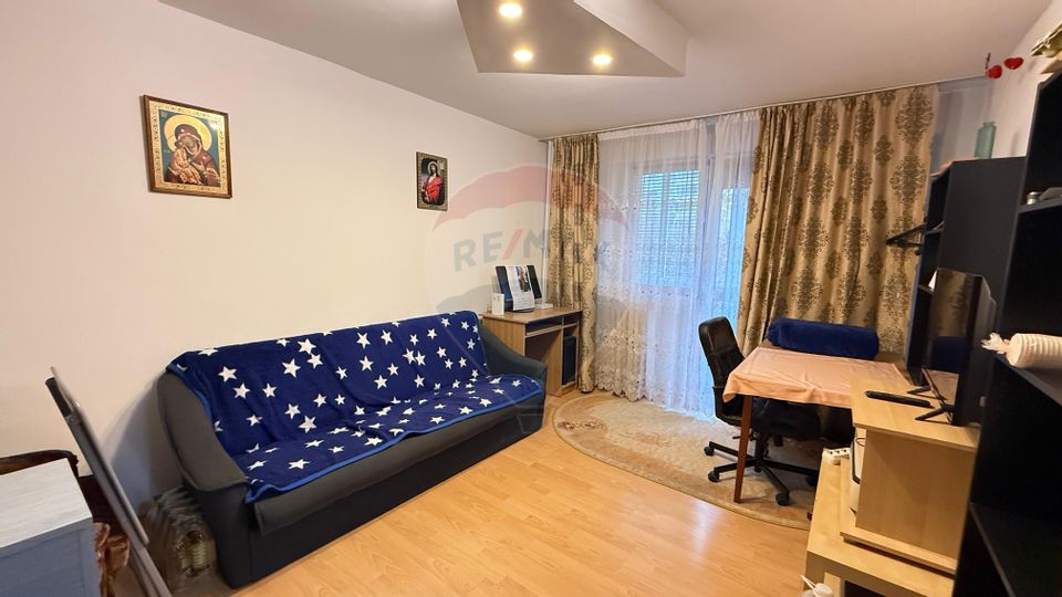 Apartament cu 2 camere de vânzare în zona Lujerului