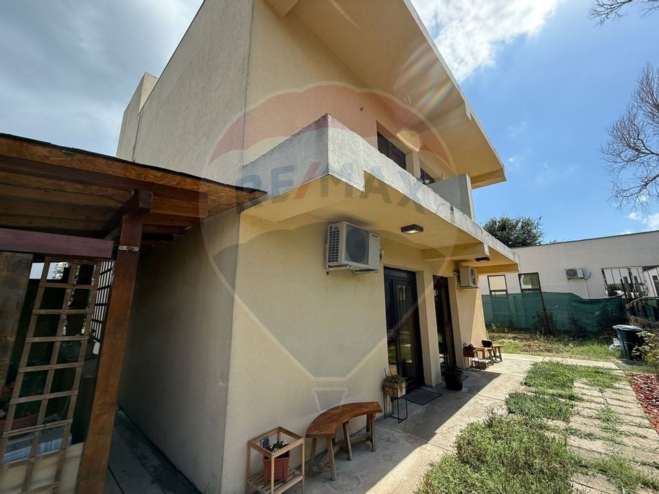 8 room House / Villa for sale, Sud-Vest area