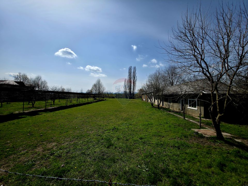 400sq.m Industrial Space for sale