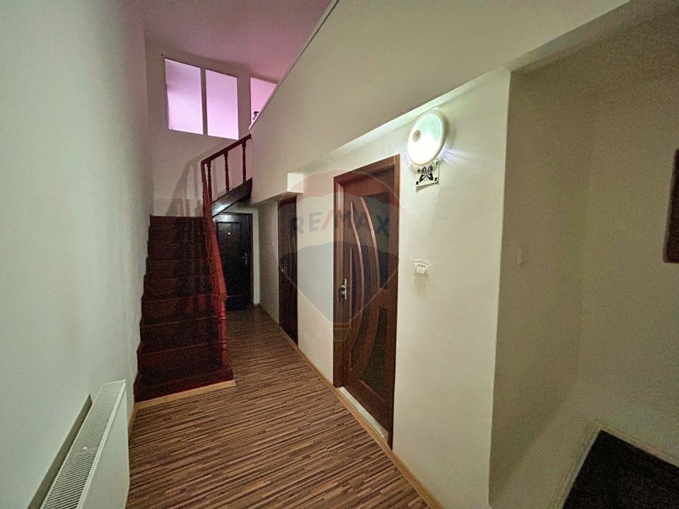 5 room House / Villa for sale, Ultracentral area