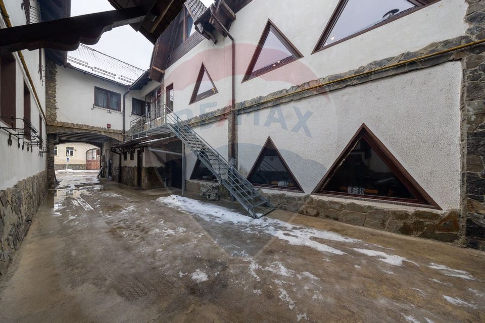 21 room Hotel / Pension for sale, Ultracentral area