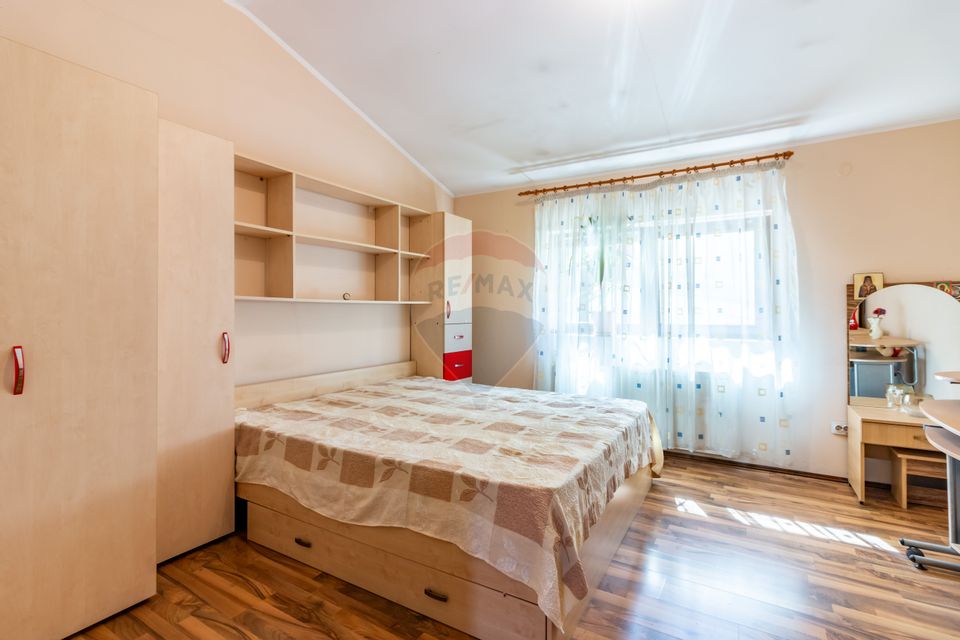 Casă / Vilă cu 5 camere de vânzare Popesti-Leordeni