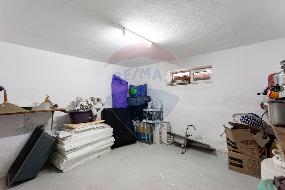 8 room House / Villa for sale, Ultracentral area