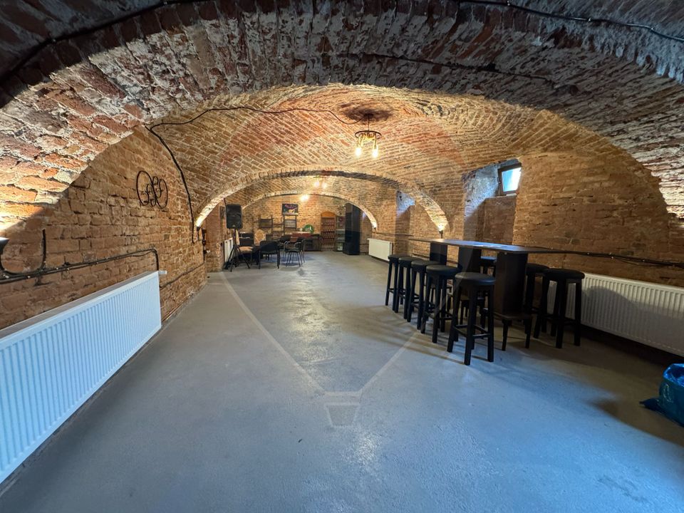 Spațiu de vanzare S.C.229 mp -zona centrala