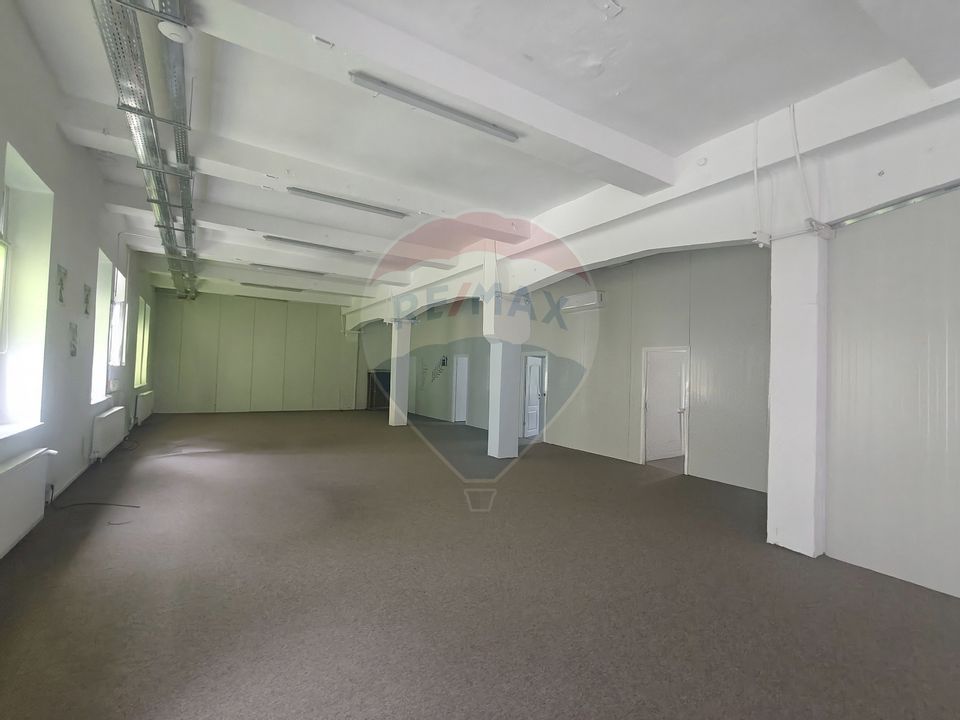 Spațiu de birouri de 326.15mp de închiriat în zona Bulgaria