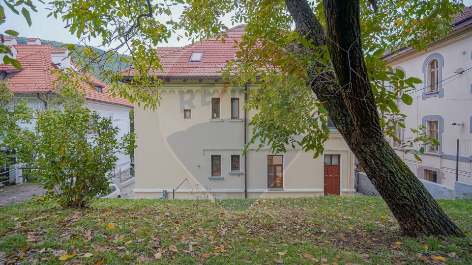 4 room Apartment for rent, Ultracentral area