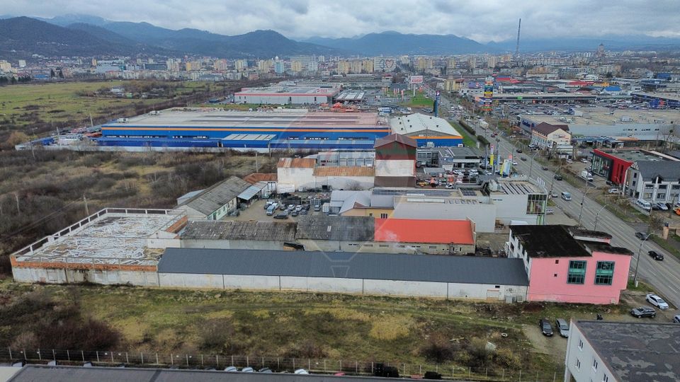 2,400sq.m Commercial Space for sale, Depozitelor area