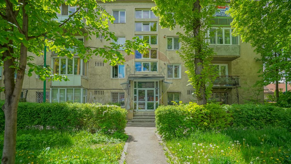 Apartament cu 2 camere, Centrul Civic, Brasov