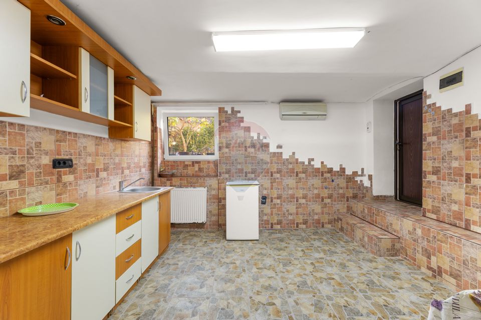 Casă spațioasă de închiriat pe Malul Mureșului