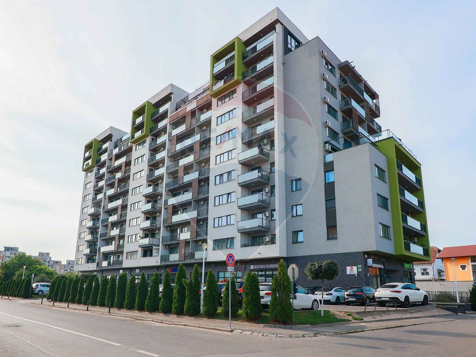 Apartament, cu destinație comercială, în zona Centru Civic!