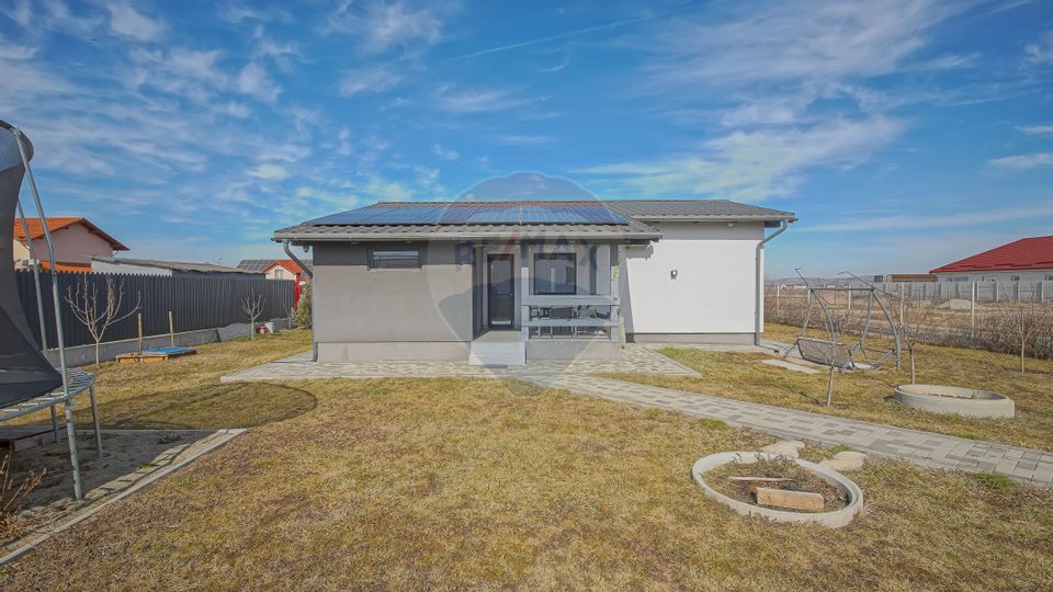 3 room House / Villa for sale
