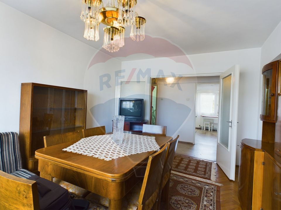 Apartament 3 camere, Calea Bucureşti