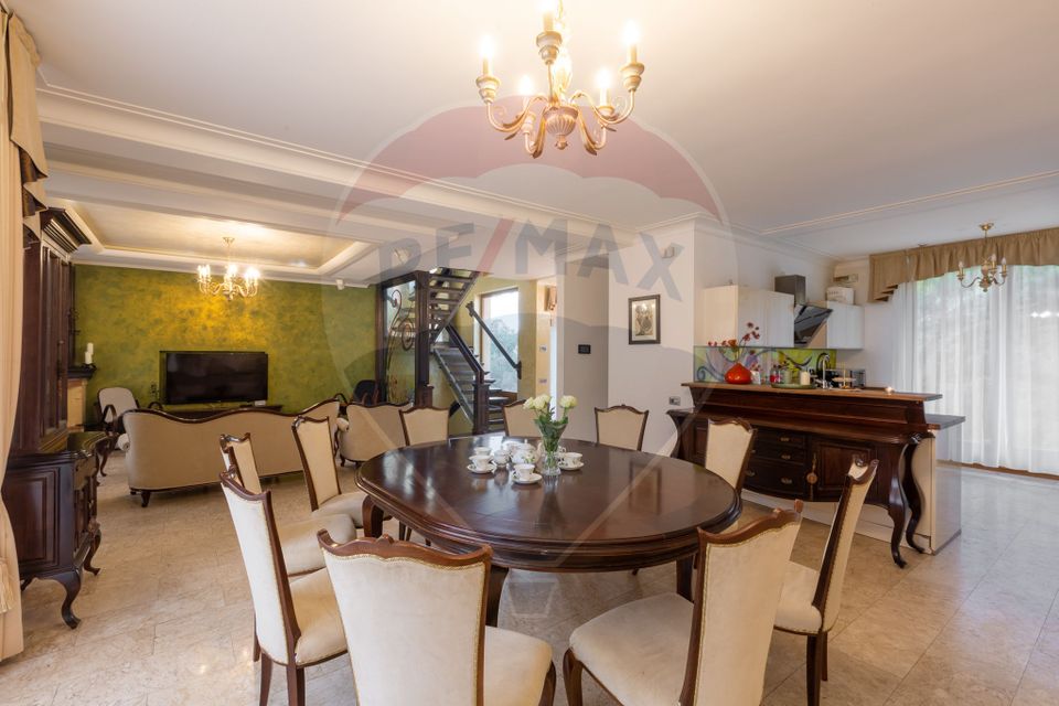 Casă spectaculoasă în Mediaș – reședința antrenorului Cristi Pustai