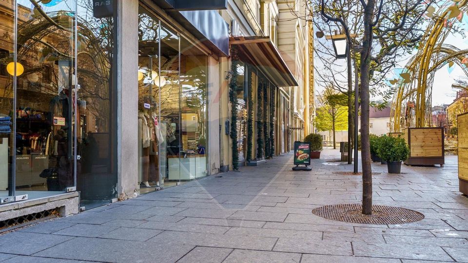 Spațiu comercial premium, 3 niveluri, Str. Universității, Cluj-Napoca