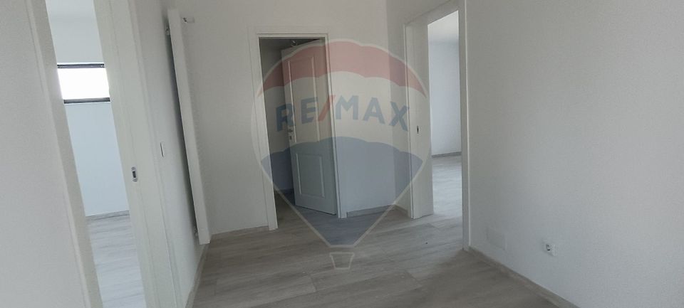 5 room House / Villa for sale