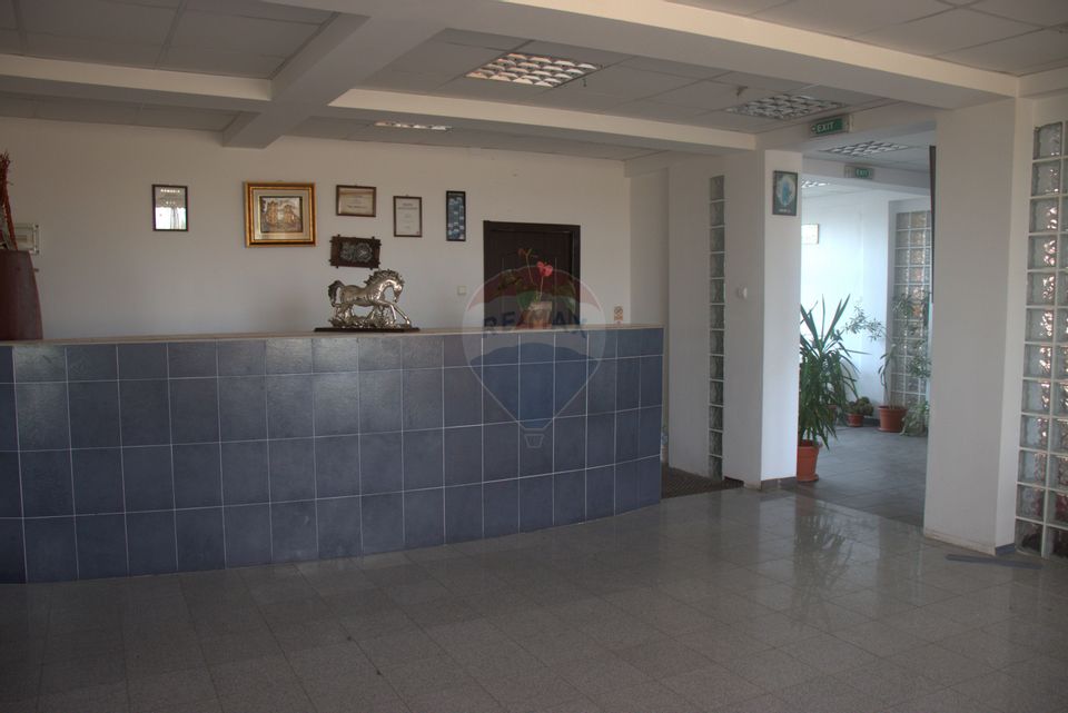 Hotel / Pensiune  / Parcare TIR  de vânzare între Craiova - Balş