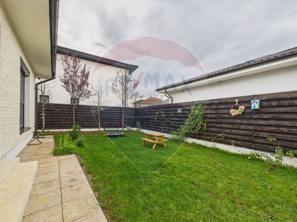 Casa cu 3 camere de vanzare | Petresti | Curte 214mp