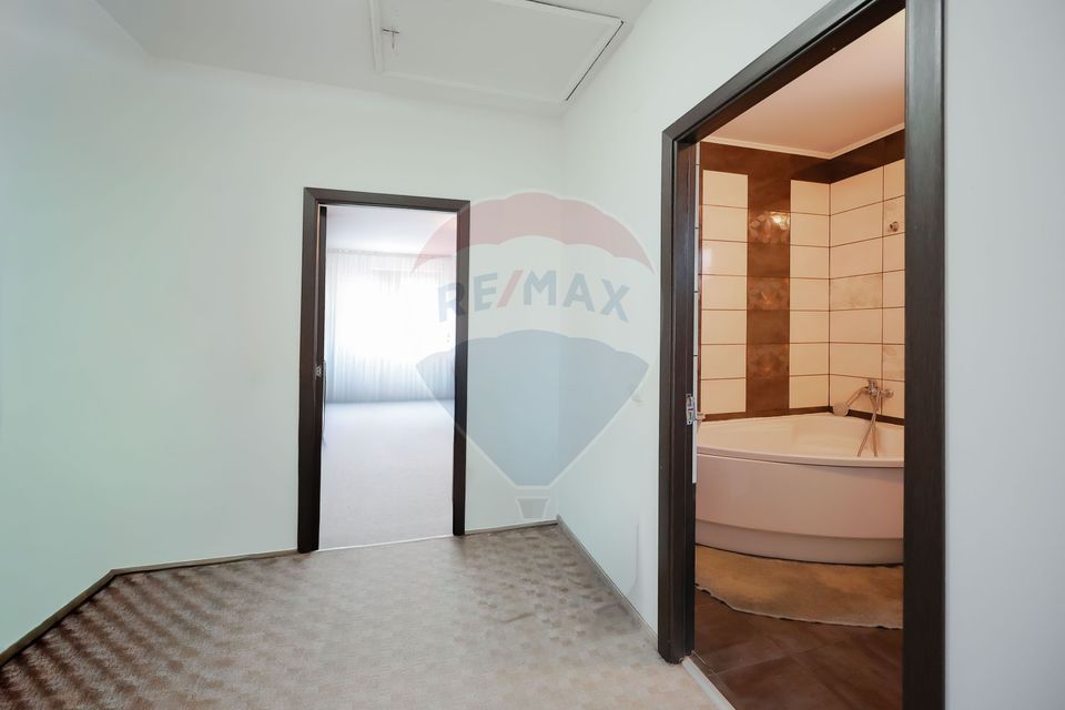 Duplex cu 3 camere de vânzare, zona Ioșia, Oradea