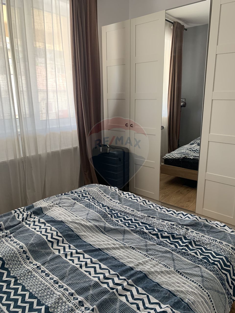 Apartament 3 camere de vanzare Militari, metrou Pacii