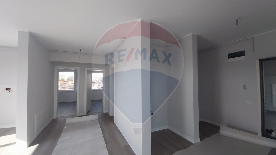 Apartament de vanzare cu 3 camere Zona Centrala -Dacia, Constanta