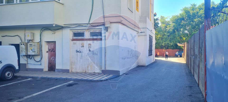 Spațiu comercial de 140mp de închiriat în zona Prelungirea Ferentari