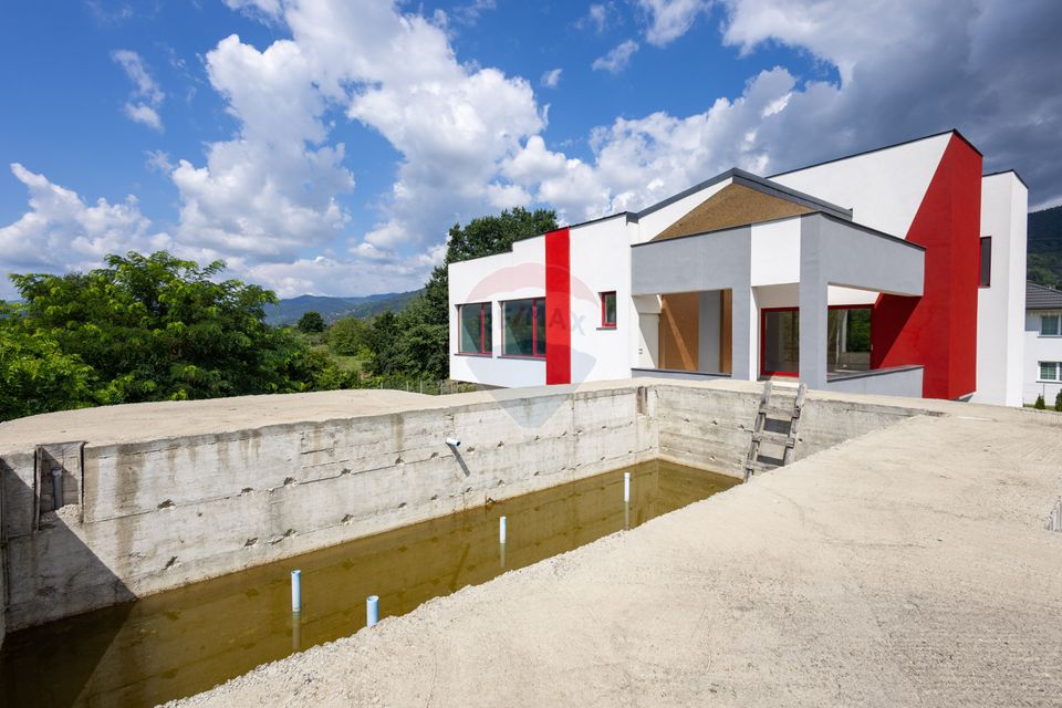 5 room House / Villa for sale