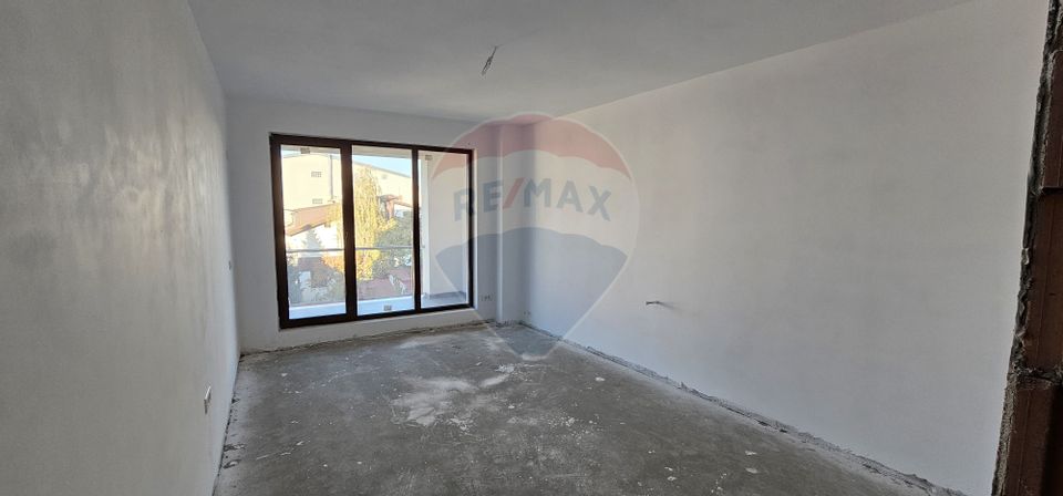 Apartament cu 2 camere de vânzare în zona Chitila - Podul Constanta