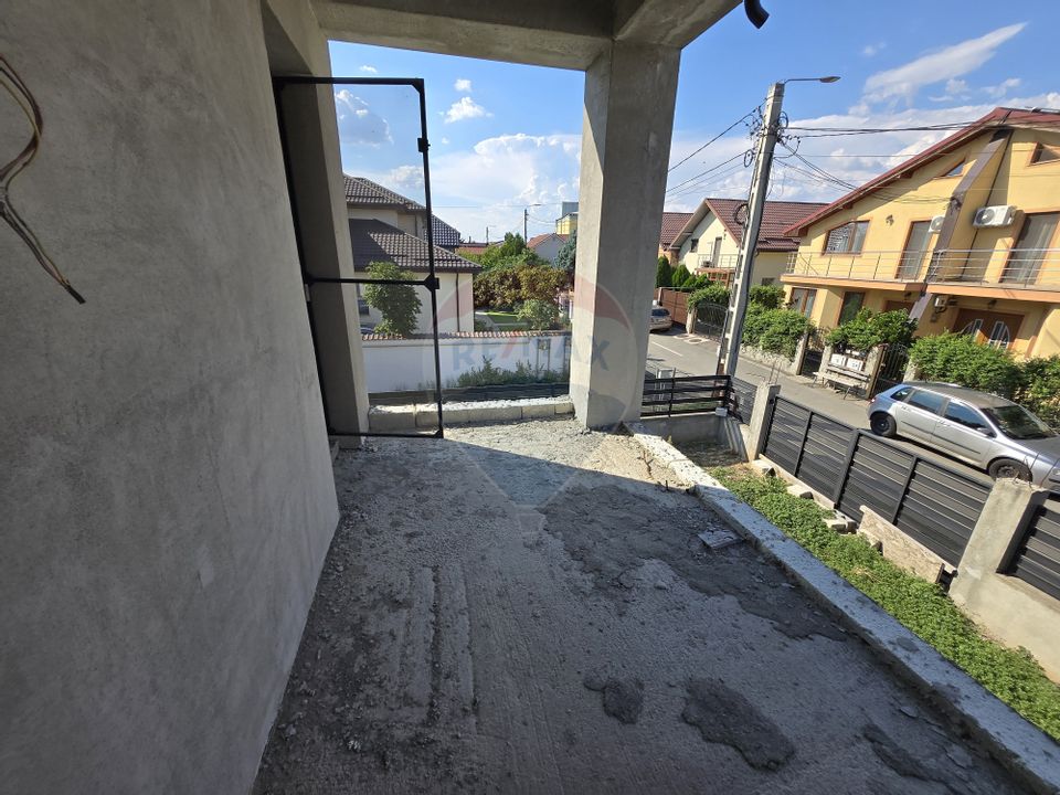 4 room House / Villa for sale