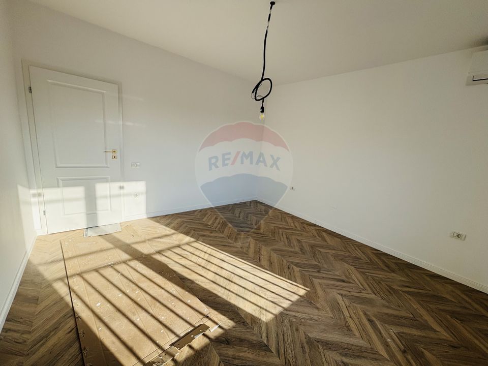 4 room House / Villa for sale