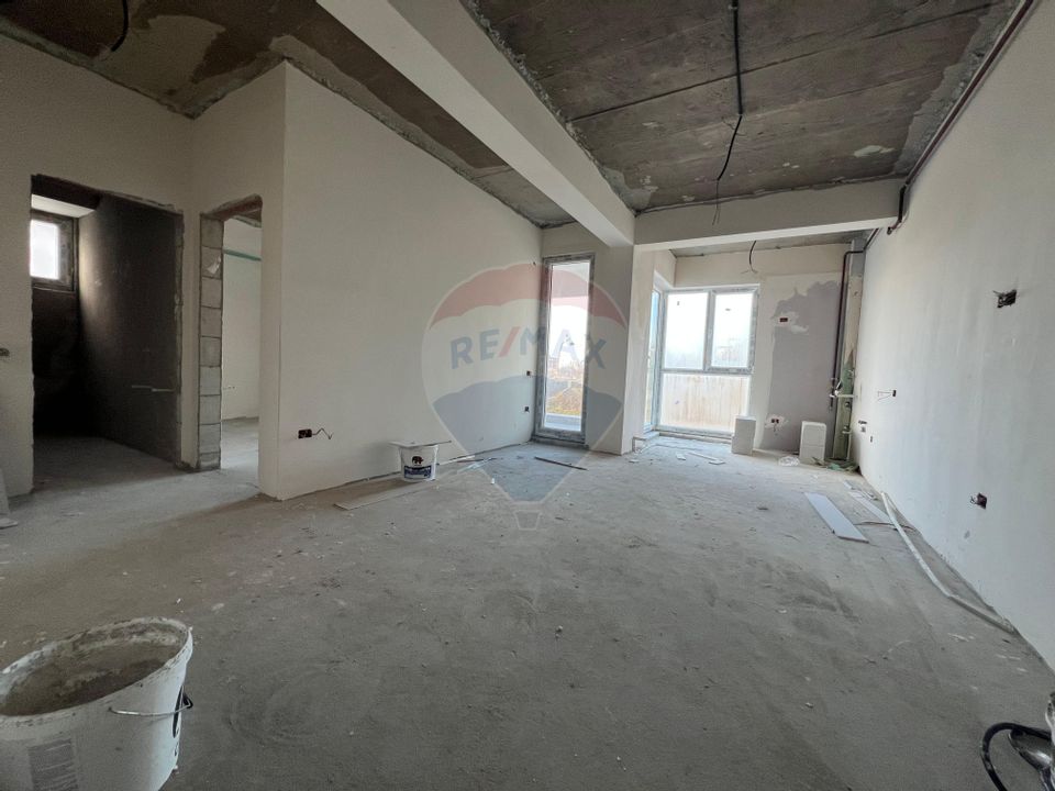 Apartament de vanzare cu 2 camere cu parcare inclusa Mamaia Constanta