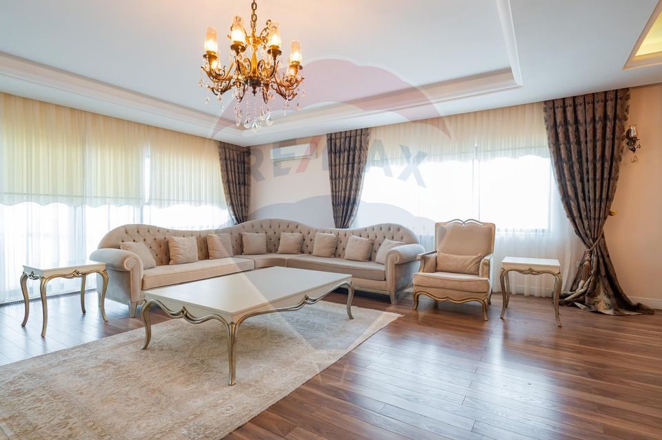 Penthouse de vanzare in Mamaia vedere frontala lac si marea Neagra