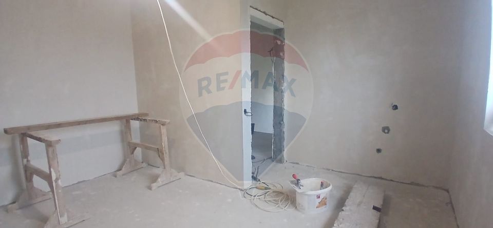 5 room House / Villa for sale