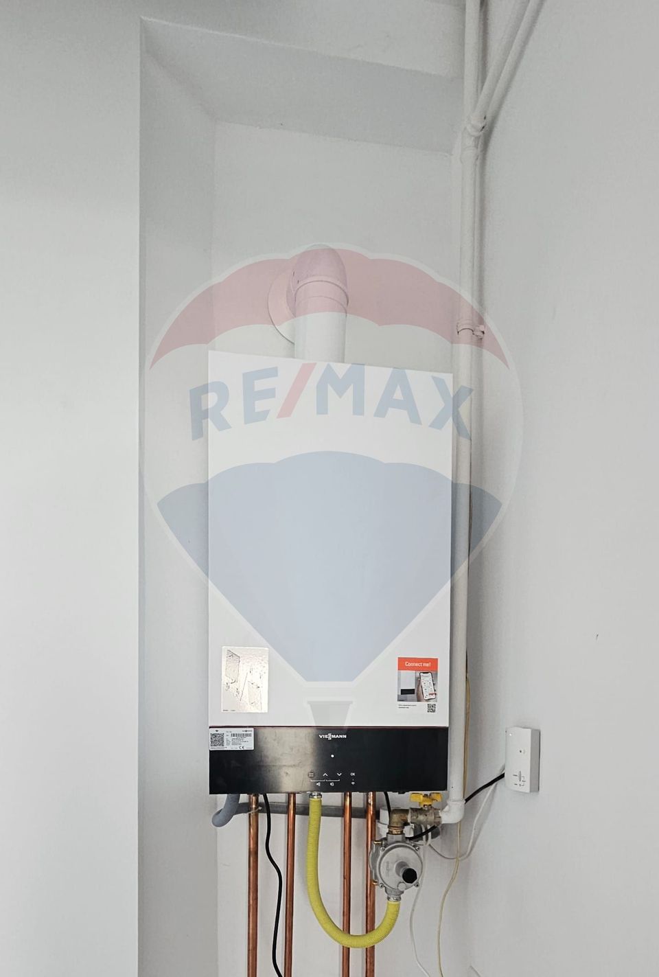 103sq.m Commercial Space for rent, Intim area