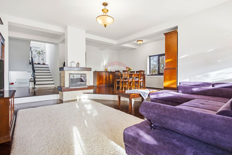 Casă/Vilă de Vânzare cu 5 camere,  Teren 757mp - Iasi - Hlincea