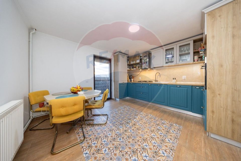 4 room House / Villa for sale