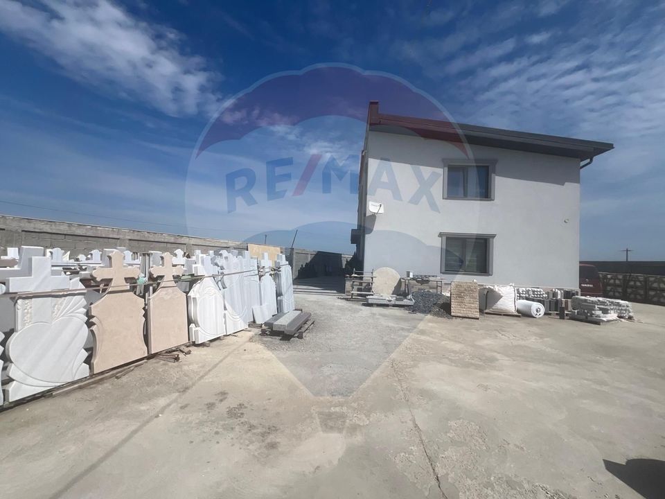 640sq.m Industrial Space for sale